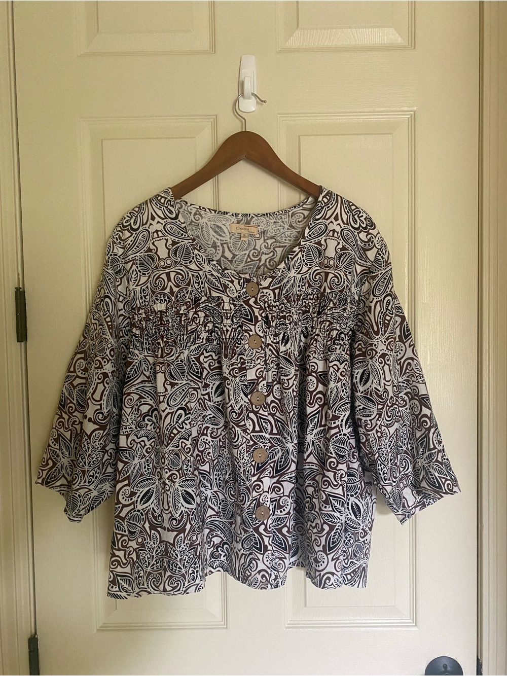 Women's Black & White Linen Printed Button-Front Top